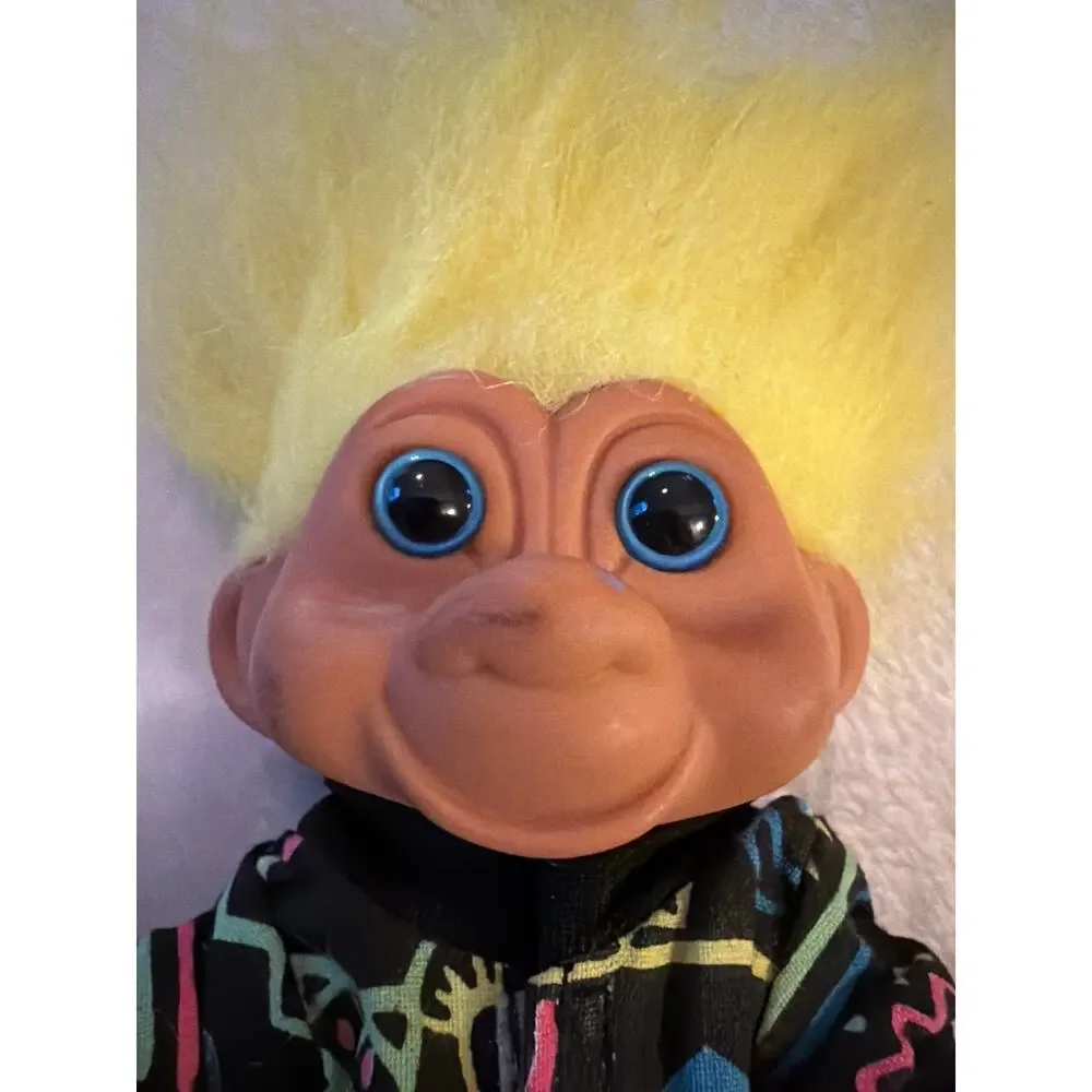 Vintage Russ Troll Doll Yellow Hair Blue Eyes Black Jacket 5